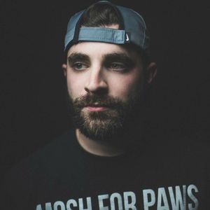 Meet your Posher, Dom